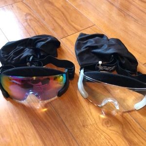 ski goggles never been worn (both included)